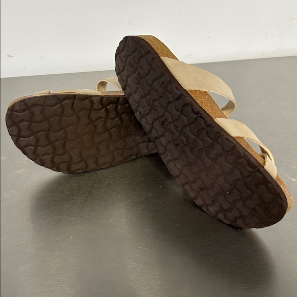 Cushionaire Luna Cork Footbed Sandals. 9M - Picture 10 of 11